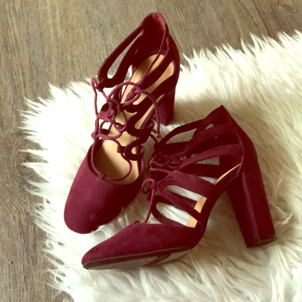 Christian Siriano magenta heels size 7